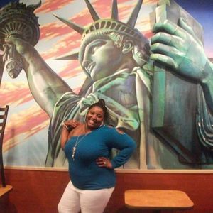 Meet your Posher, Latisha