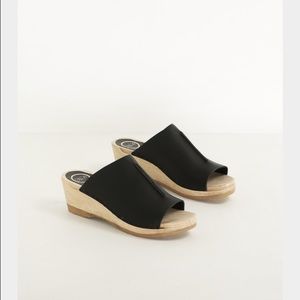 No.6 wood & leather sandal clog