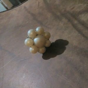 Vintage Women's Jewelry Pearl Broach