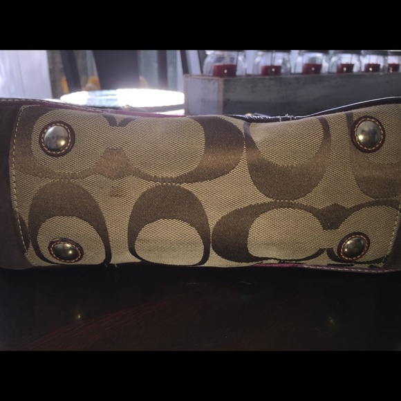 100% Authentic Coach Purse - Picture 4 of 4