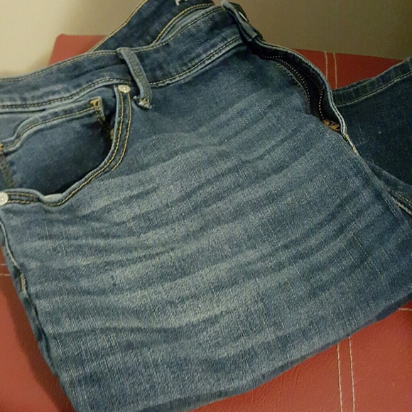 Destructed stretch  skinny jeans