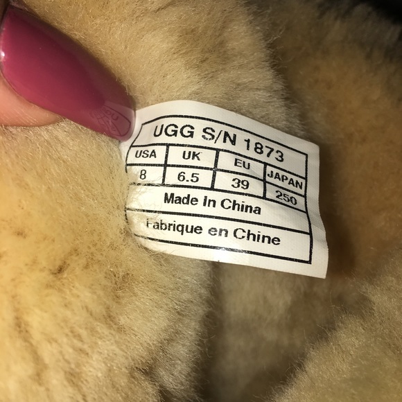 Bailey button uggs - Picture 4 of 4