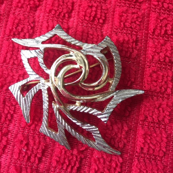 Vintage rose flower brooch pin gold silver