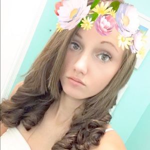 Meet your Posher, Kayla