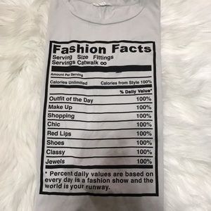 FINAL SALE PRICE✨ Fashion Facts Graphic Tee