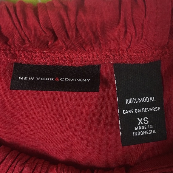 Red top - Picture 2 of 2
