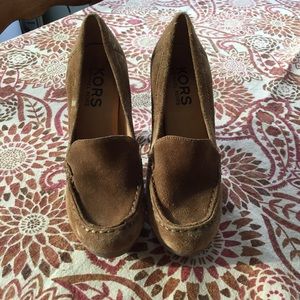 Micheal Kors suede shoes