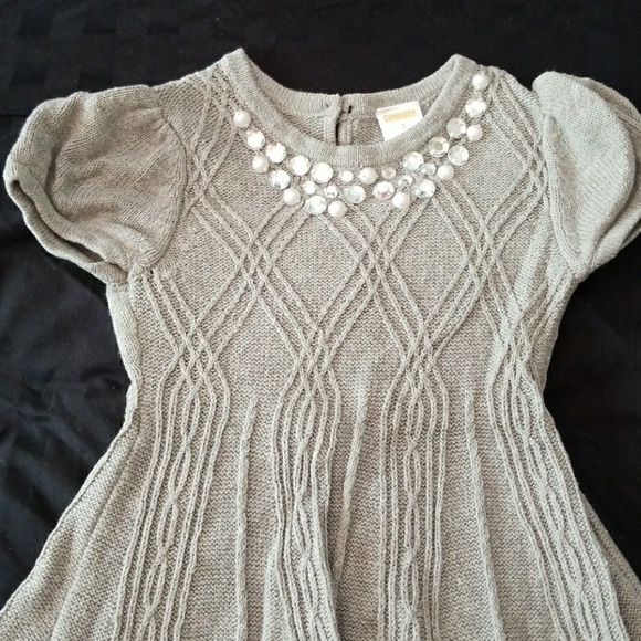 Beautiful little girls dress from Gymboree - Picture 3 of 4