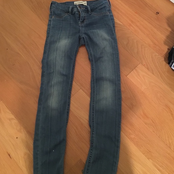 Size 12 slim from Abercrombie