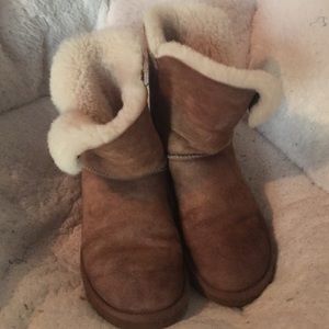 Bailey Button UGGS