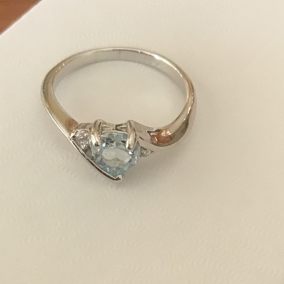 Blue heart ring