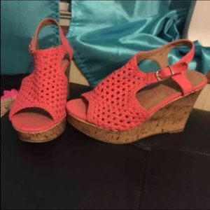 Peach Pink wedges