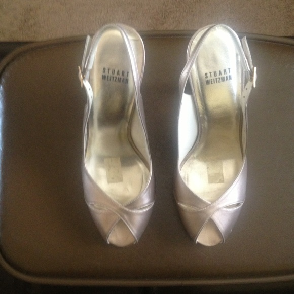 Stewart Weitzman  sligback - Picture 1 of 4