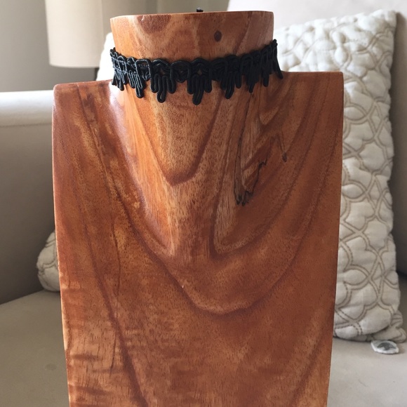 Beautiful Black Lace Choker
