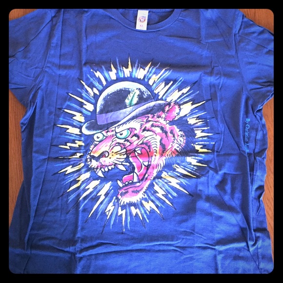 Ed hardy T shirt