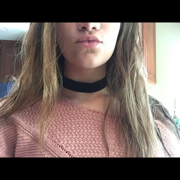 Black Velvet Choker (Thick, 2.5 cm)