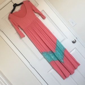 ✨🎉HP 12.06🎉✨ NWOT maxi dress