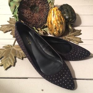 Ann Taylor flats