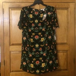 Forever 21 NWT Shirtdress in Floral Pattern