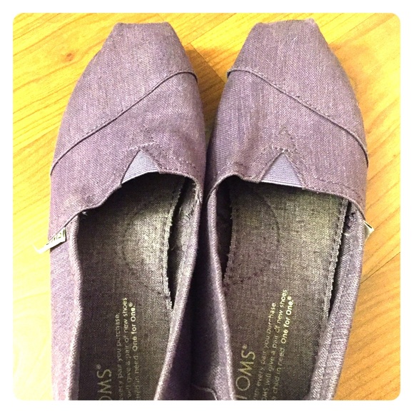 TOMS Shoes - Purple Toms flats, US 7.5