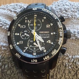 Seiko Sportura Chronograph Brand New !