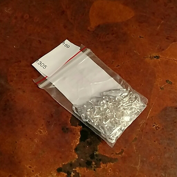 FREE W/$25 PURCHASE Silver Chain Necklace - Picture 3 of 3