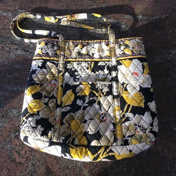 Vera Bradley Small Tote in Dogwood Print