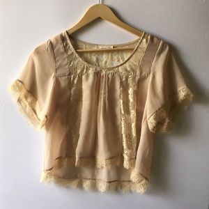 Chiffon blouse with lace detail