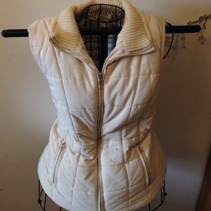 Cream vest. NEVER WORN.