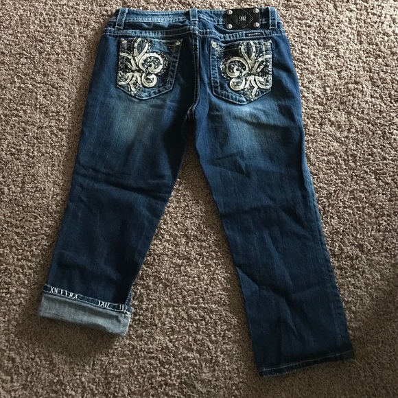 Miss Me Capri size 30