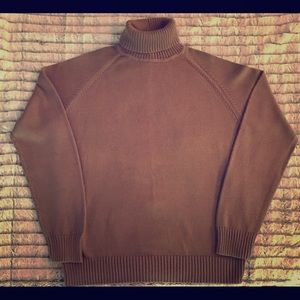 Jeanne Pierre turtleneck