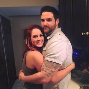 Meet your Posher, Kendra