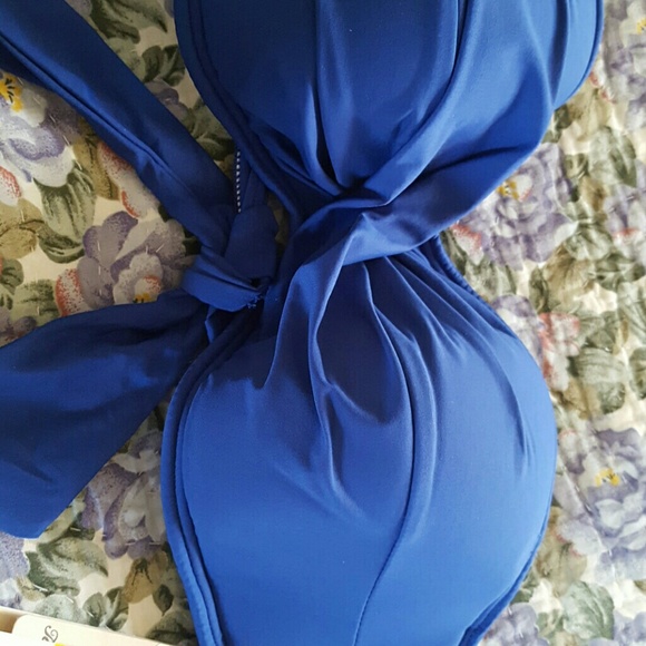 Bathing suit top