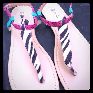 Pink zebra💗 sandals!!