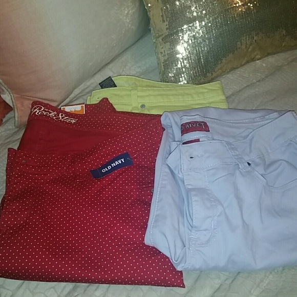 Bundle of 3 pair skinny leg pants