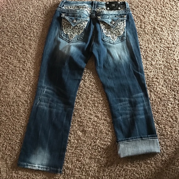 Miss Me Capri size 31