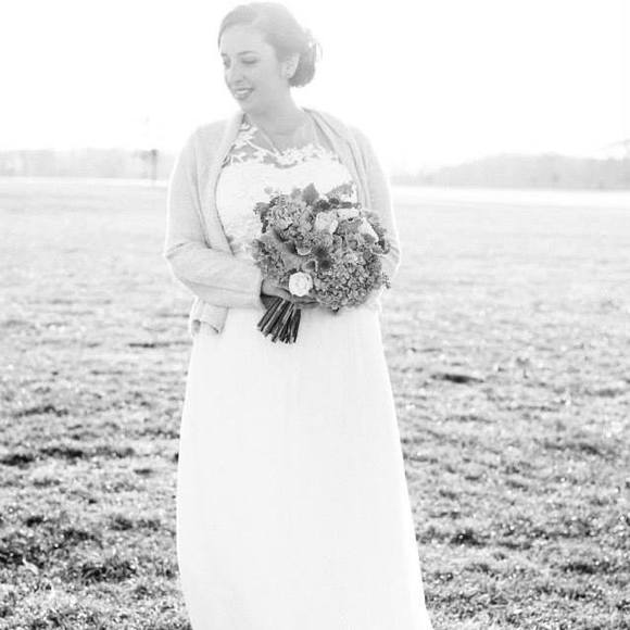 Meet your Posher, Katie - Picture 1 of 1