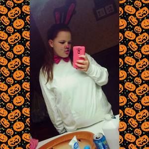 Meet your Posher, Cierra