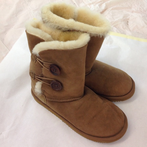 NWOT Boots - Picture 2 of 3