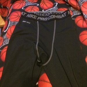 Nike Mens Dri-Fit warm compression leggings small