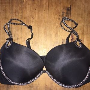 GORGEOUS, Victoria's Secret push up