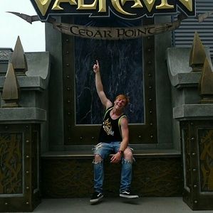 Meet your Posher, Justin