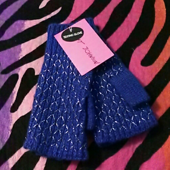 (SOLD) - Picture 2 of 3