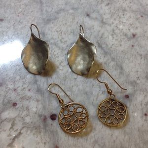 Goldtone earring bundle