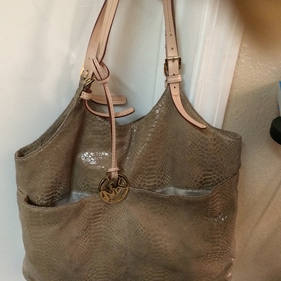 Michael Kors bag Reposh