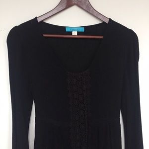 🔴 2 for $15: Francesca's Black Dress