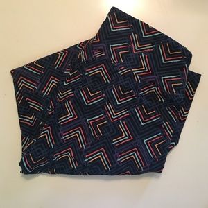 LuLaRow HTF Legging NWT OS NEW PATTERN!