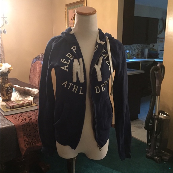 Navy blue Aeropostale hoodie like new