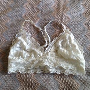 Aritzia - Renfrew bralette (S, white)