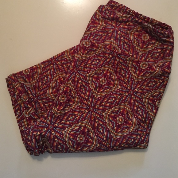 LuLaRow HTF Legging NWT OS fits size 2-12